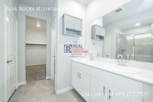 Building Photo - 2444 Rocky Mountain Dr