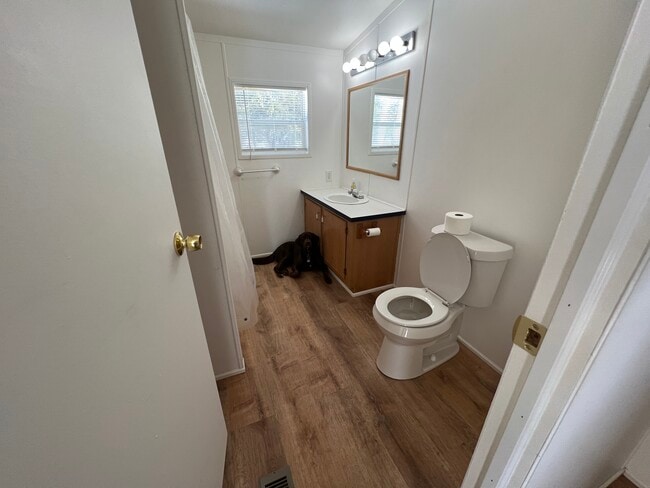 Building Photo - 8993 Moore Rd