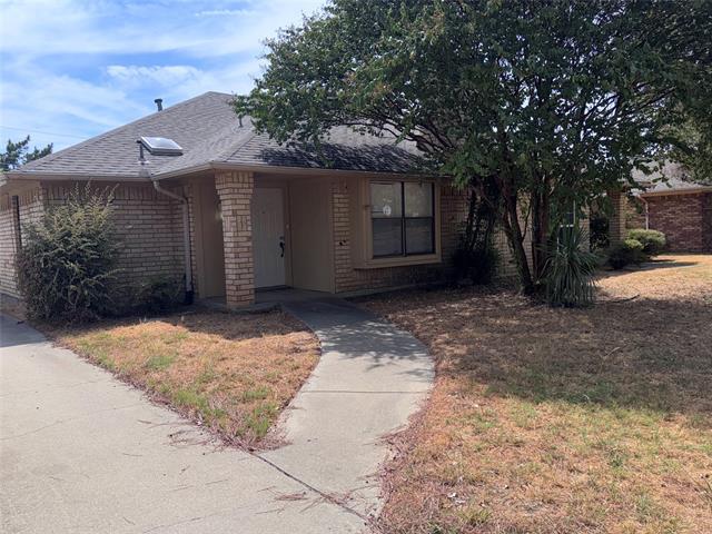 Building Photo - 3648 Country Club Dr W