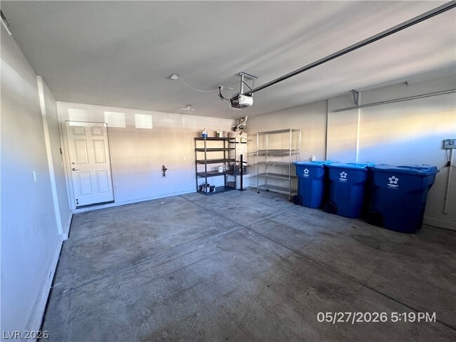 Building Photo - 8115 S Sorrel St