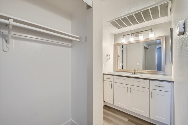 A3 Renovated - 1 Bed 1 Bath - Rise Midtown