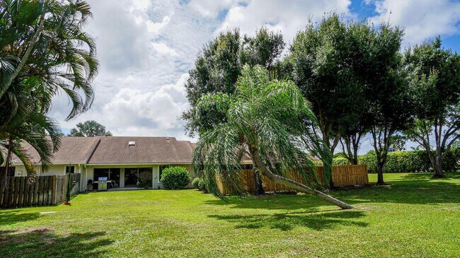Building Photo - 11894 Donlin Dr