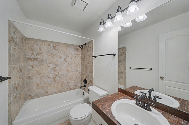 Building Photo - 1214 S Weldona Ln