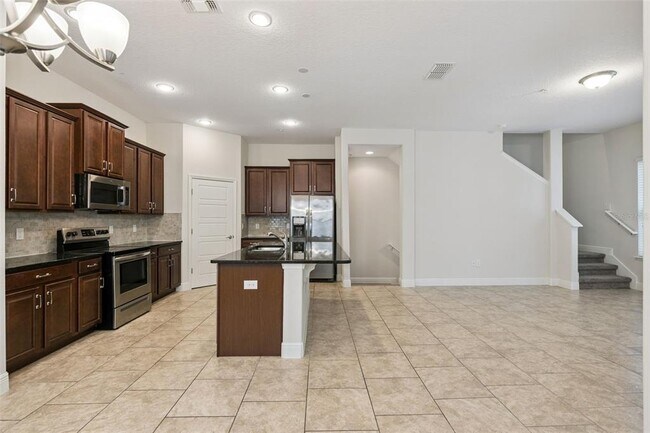Building Photo - 2333 Lobelia Dr