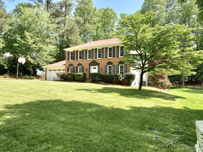 Welcome home. - 2160 Heritage Trace Ln