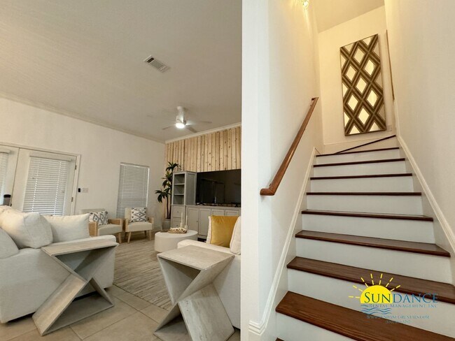 Building Photo - Exceptional Opportunity: Main Home plus Ga...