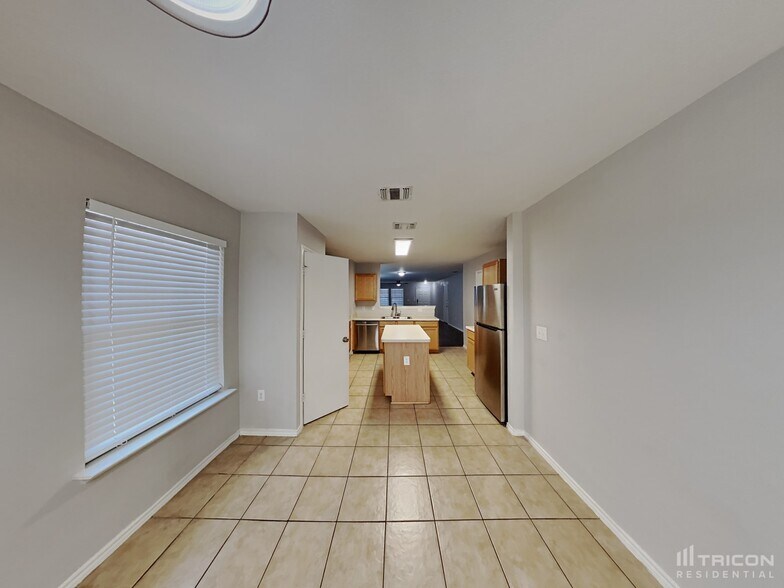 Building Photo - 7814 Copper Brk