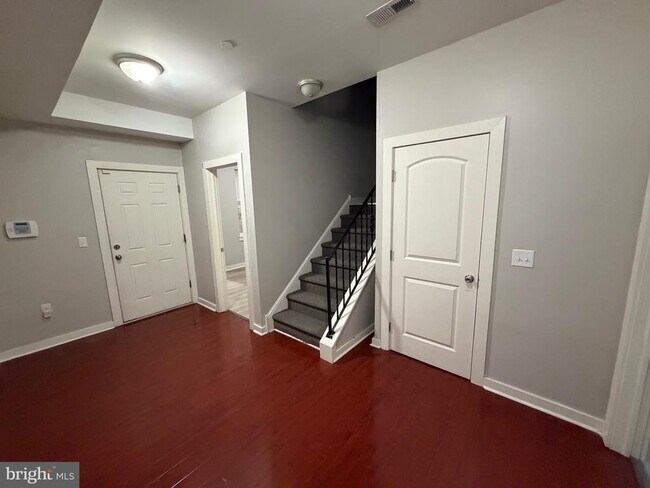 Building Photo - 1535 Cecil B. Moore Ave