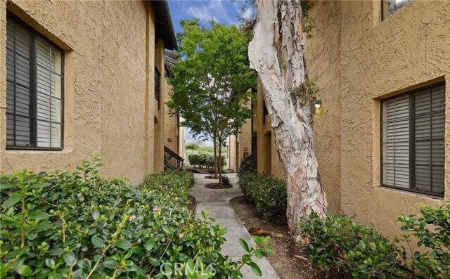 Building Photo - 25601 Indian Hill Ln