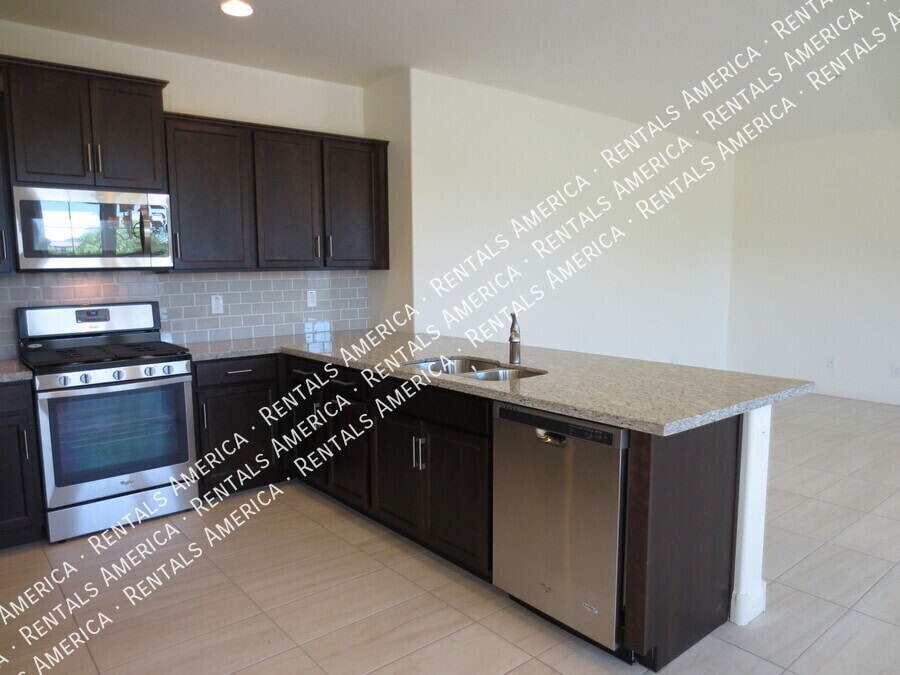 Building Photo - 20756 W Legend Trail