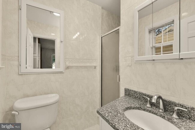 Building Photo - 2736 Stephenson Ln NW