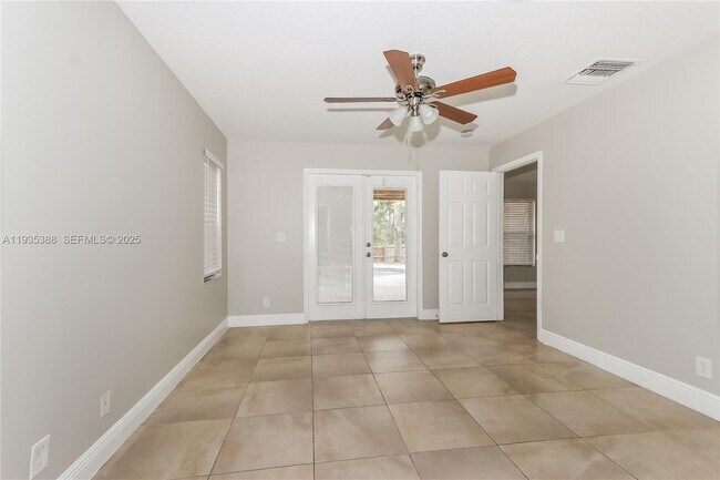 Building Photo - 17413 42nd Rd N