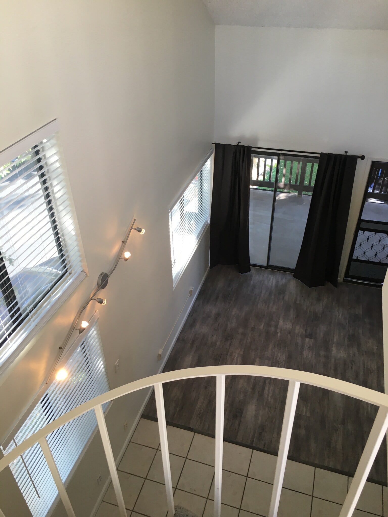 Building Photo - 27646 Nugget Dr