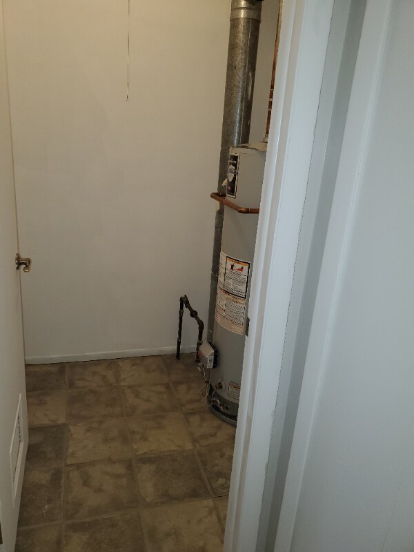 Building Photo - 31993 W 12 Mile Rd