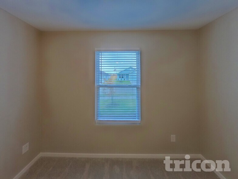 Building Photo - 10709 Dusty Rnch Rd