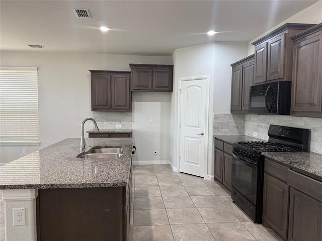 Building Photo - 4928 Sugarcane Ln