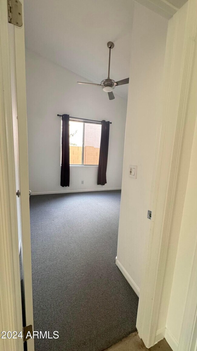 Building Photo - 14681 N 97th Pl