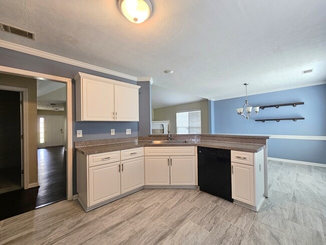 Building Photo - 770 Michelle Ct