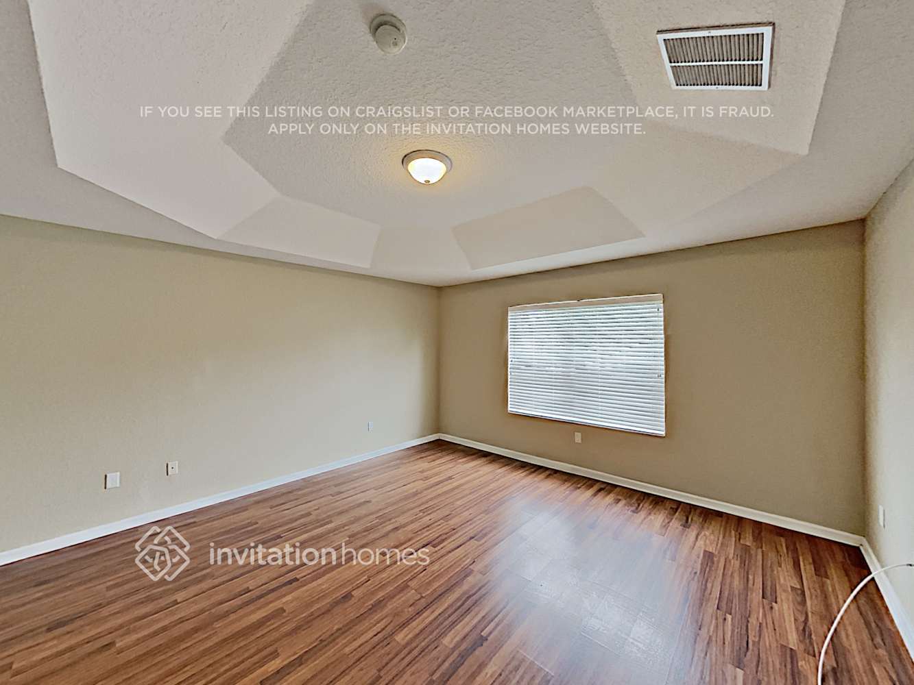 Building Photo - 5821 Azalea Cir