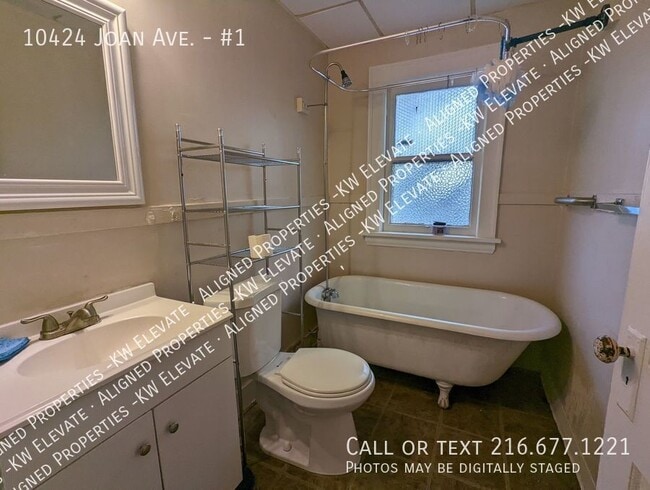 Building Photo - 10424 Joan Ave