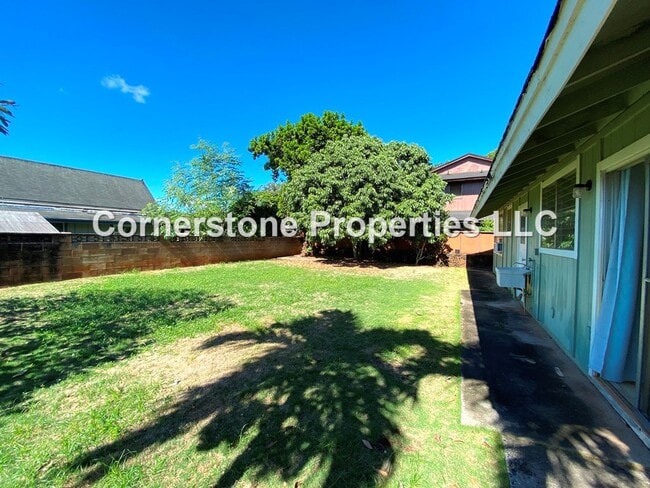 Building Photo - 94-305-305 Keaoopua Pl