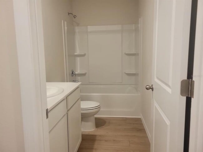 Building Photo - 11815 Davis Dr