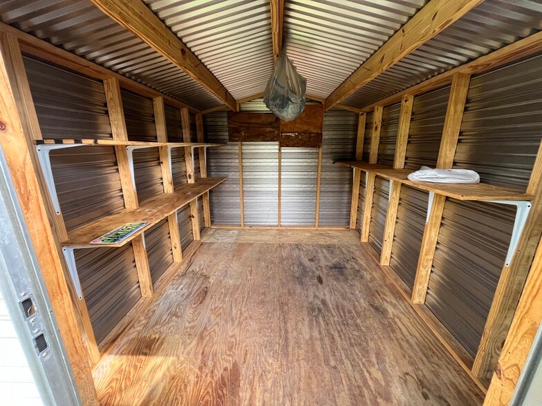 Building Photo - 1958 Kenny St