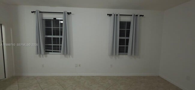 Building Photo - 9160 SW 171st Ct