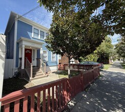 Building Photo - 5BR Berkeley Home | W/D, Dishwasher, Backyard + Storage Near Shattuck & Berkeley Bowl