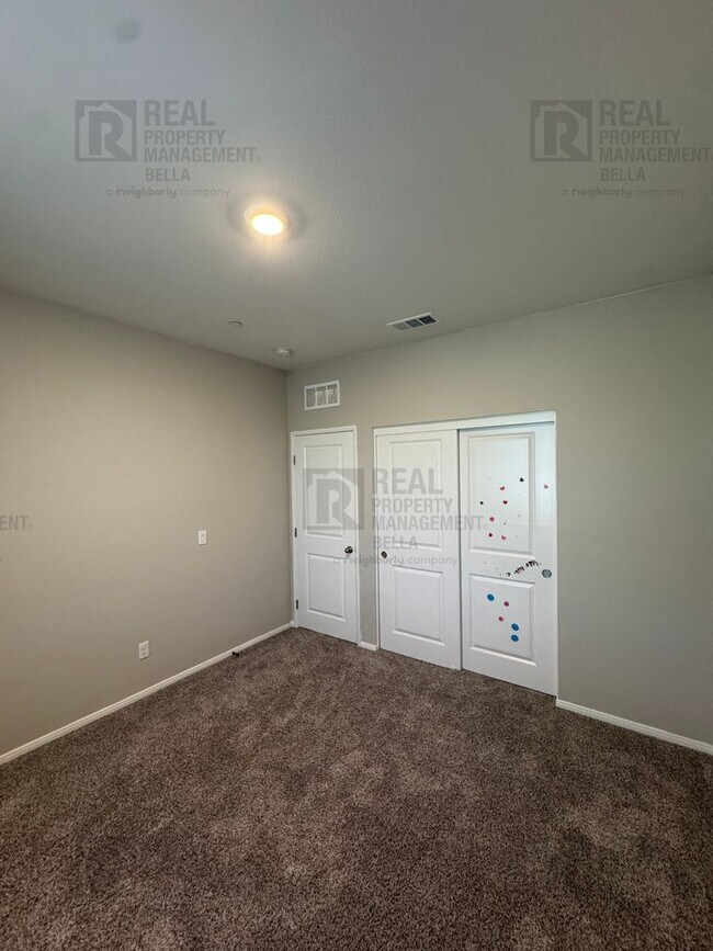 Building Photo - Gorgeous Menifee Pool Home with Downstairs...