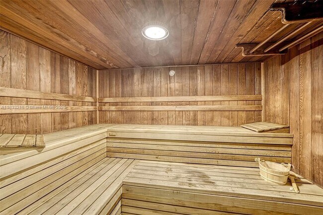 Building Photo - 4100 Galt Ocean Dr