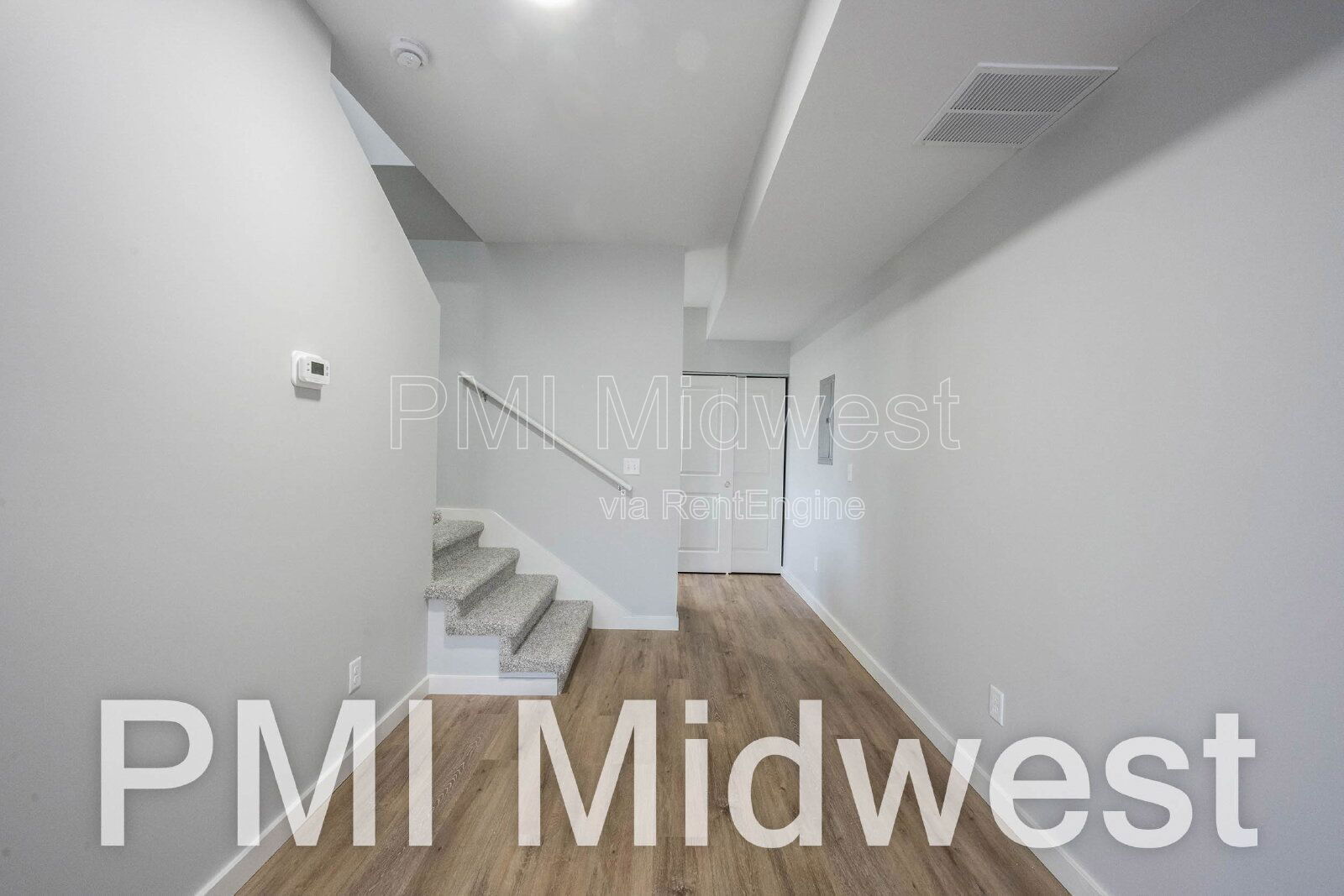 Building Photo - 2814 E Michigan St