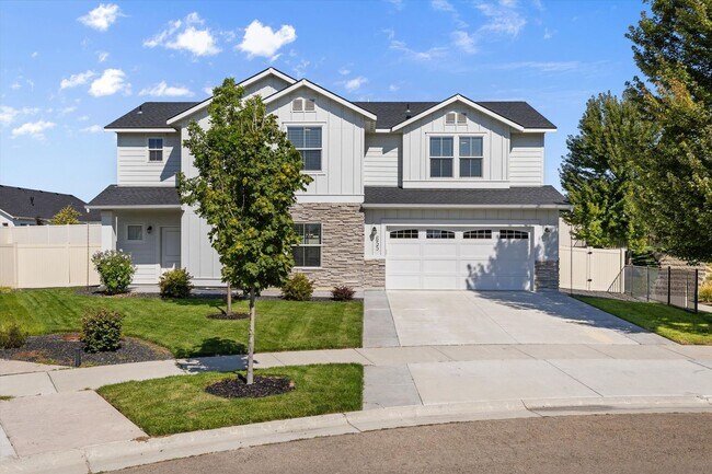 Primary Photo - Eagle, ID – Spacious 3 Bedroom + Bonus Room