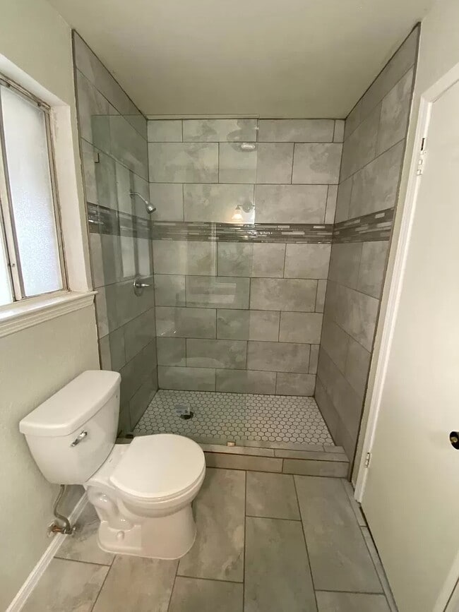 Building Photo - 10801 Havenrock Dr
