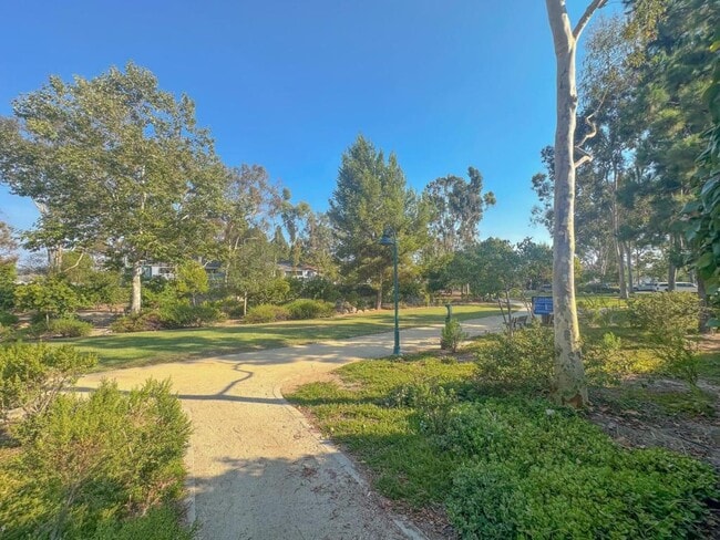 Building Photo - 25611 Quail Run