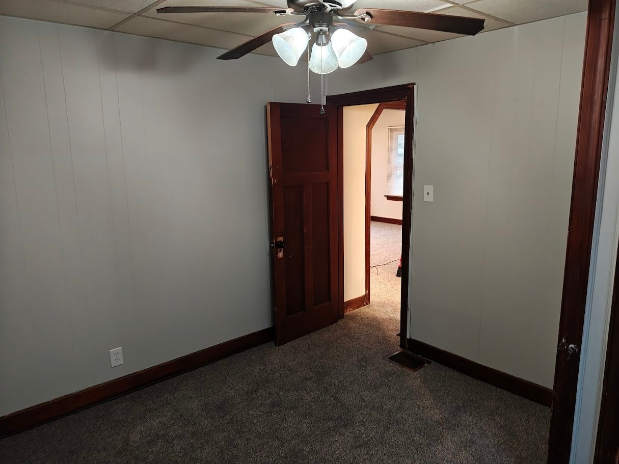 Building Photo - 524 Crestmore Ave