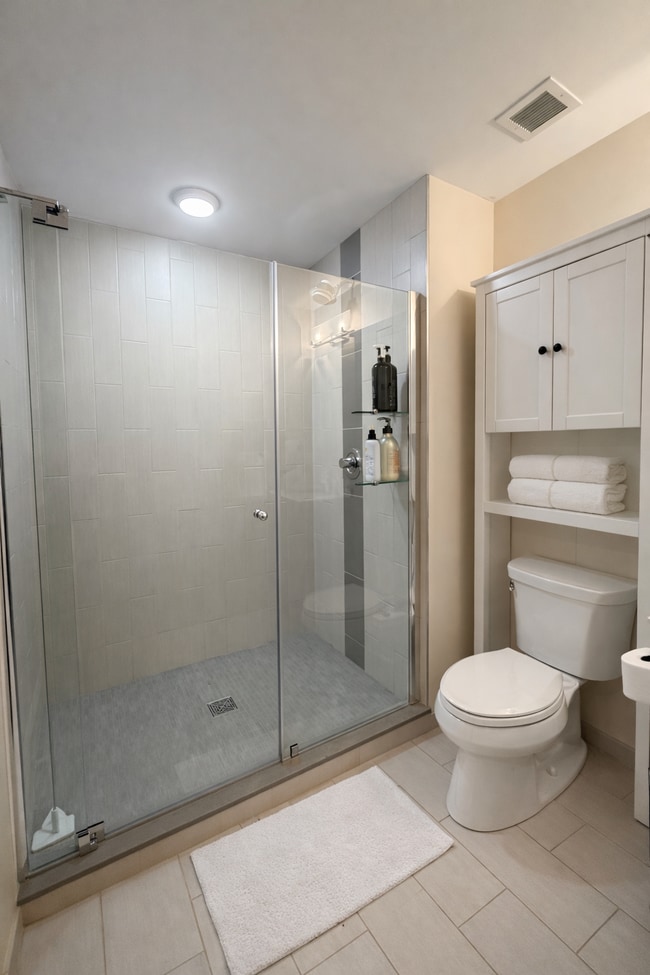 Building Photo - 121 Portland St