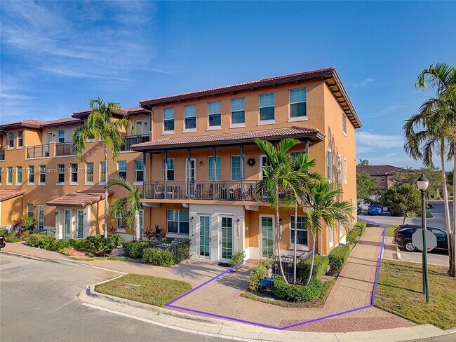 Building Photo - 14774 SW 10th St