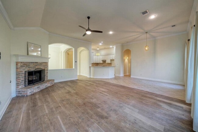 Building Photo - 7216 Via Correto Dr