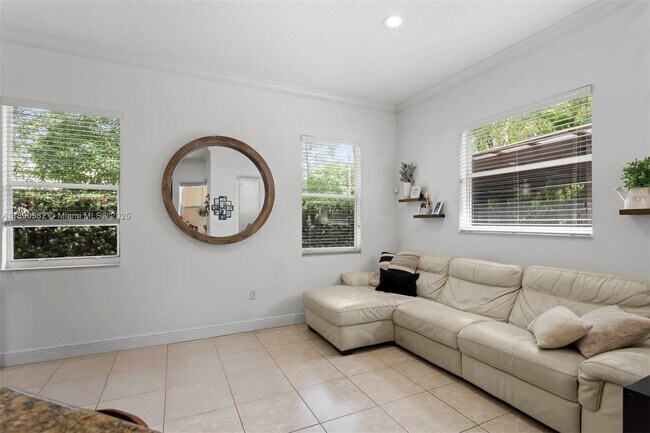 Building Photo - 9339 SW 98th Pl