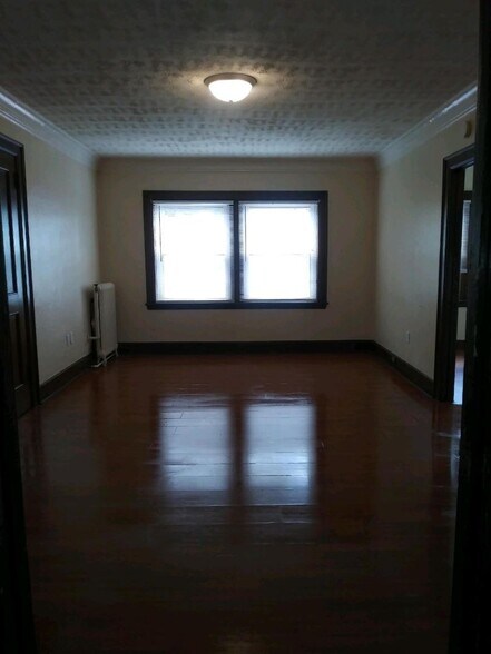 Interior Photo - Whitestone Manor Apartments