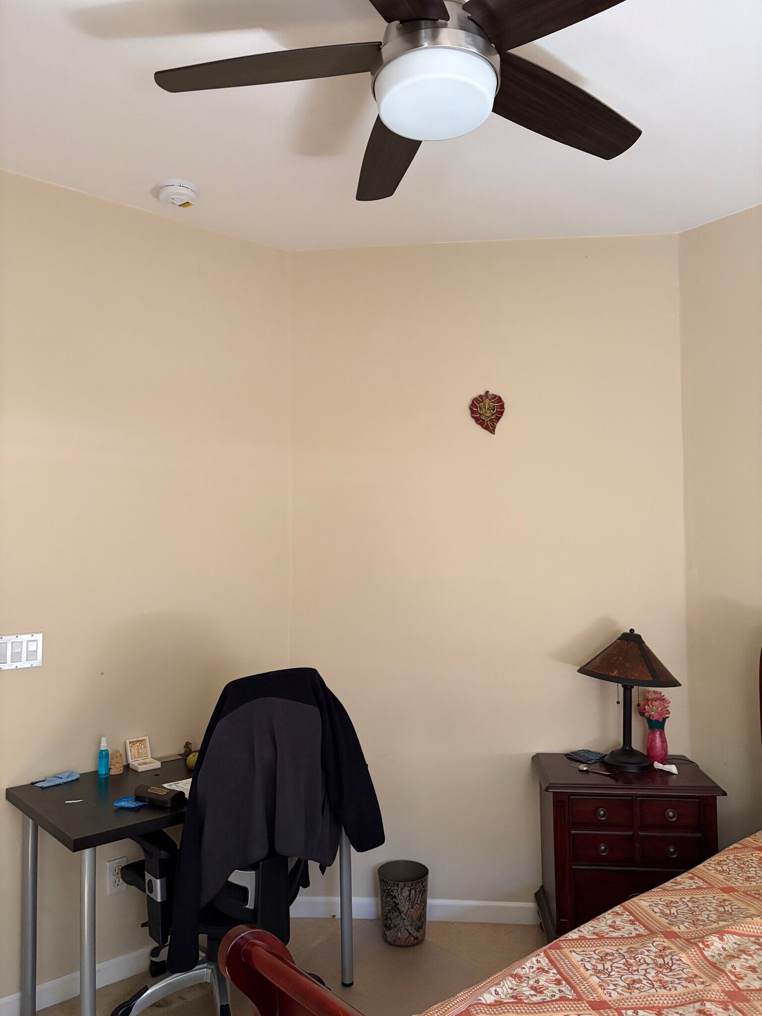 Building Photo - 5497 Bellevue Cir