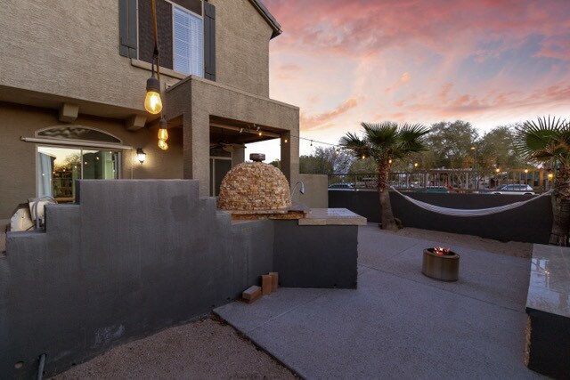 Building Photo - 470 N 168th Ln