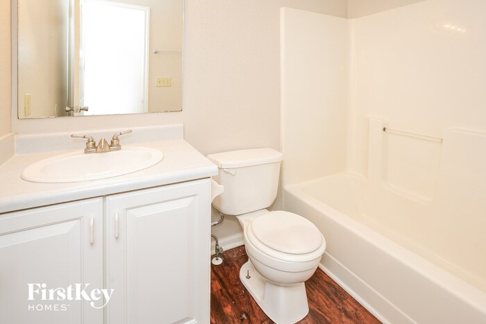 Building Photo - 11145 Clearspring Way