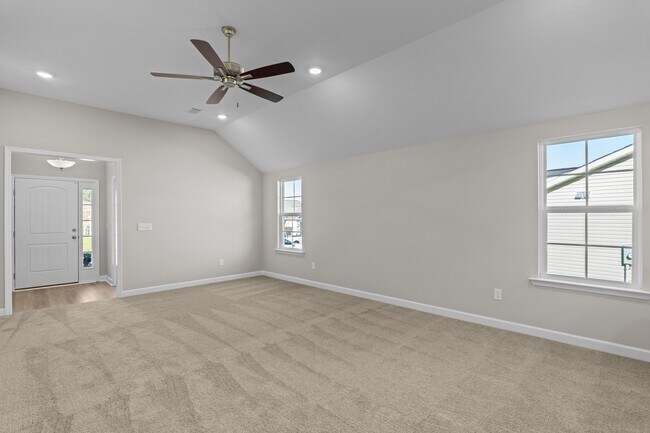 Building Photo - 1321-1321 Elbron Dr