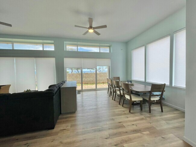 Building Photo - 87-1450 Farrington Highway, Unit Ocean side