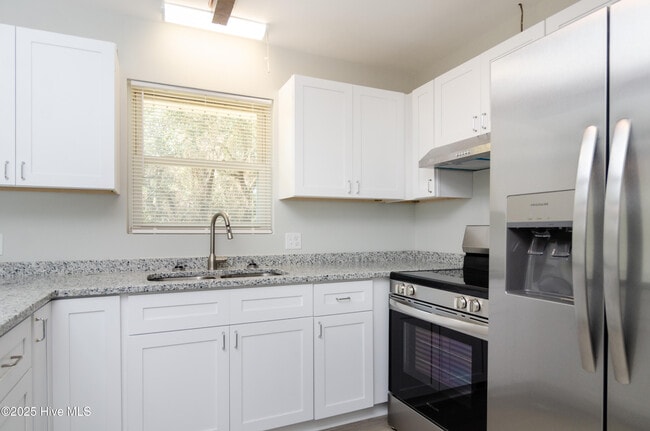 Building Photo - 548 Antietam Dr
