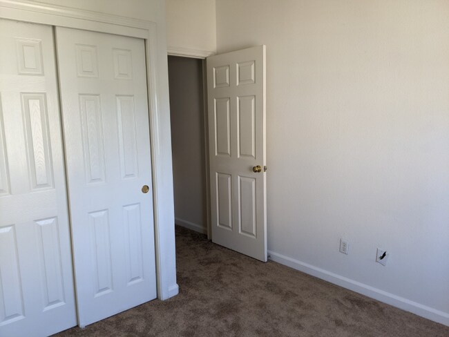 Building Photo - 129 Pacchetti Way