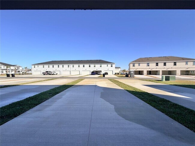 Building Photo - 16270 Merry Aly