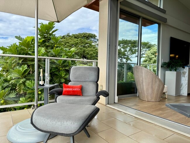 Building Photo - 197 Holokahiki Ln